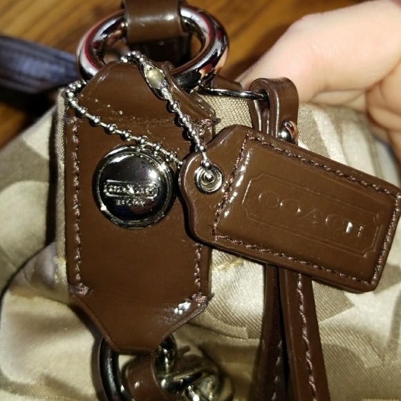 COACH Carly Handbag - Picture 8 of 8